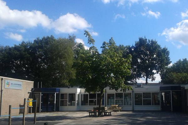 Schoolgebouw (1)